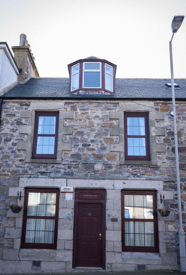 The Old Chemist Apartment Cullen Exterior photo